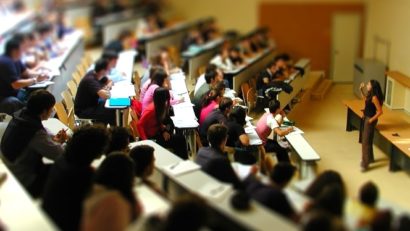 Burse universitare în valoare totală de 100.000 de lei, oferite de CL Sfântu Gheorghe