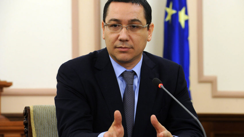 Ponta asigură că PSD îl votează pe Hellvig la SRI, dar insistă pentru dezbatere pe împărţirea puterii