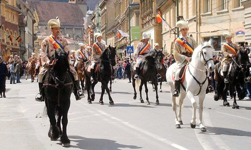 Junii brașoveni primesc fonduri de la bugetul local