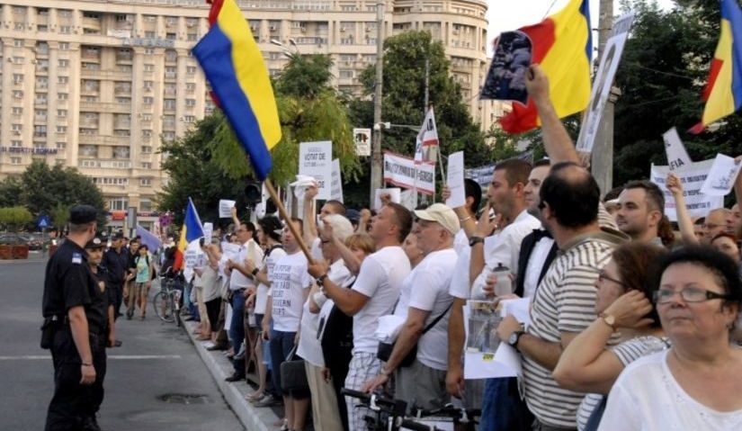 Funcţionarii publici au încheiat protestul din Piaţa Victoriei