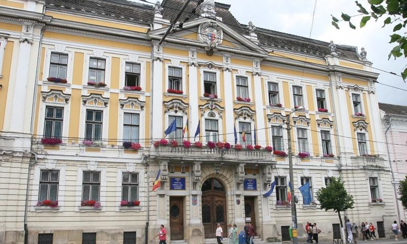 Primăria Cluj-Napoca nu a autorizat amplasarea unui banner cu inscripţia „Autonomie pentru Transilvania”