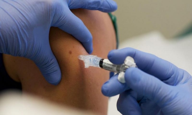 Circa 4.000 de persoane s-au vaccinat antigripal în farmacii, în cadrul programului-pilot demarat în urmă cu doi ani