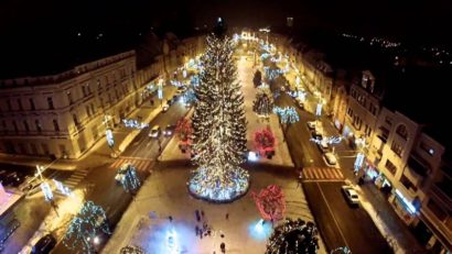 Primăria Tîrgu-Mureș se pregătește să demonteze iluminatul festiv din municipiu