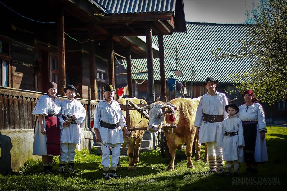 Vechi obiceiuri și cântări bisericești în Săptămâna Patimilor