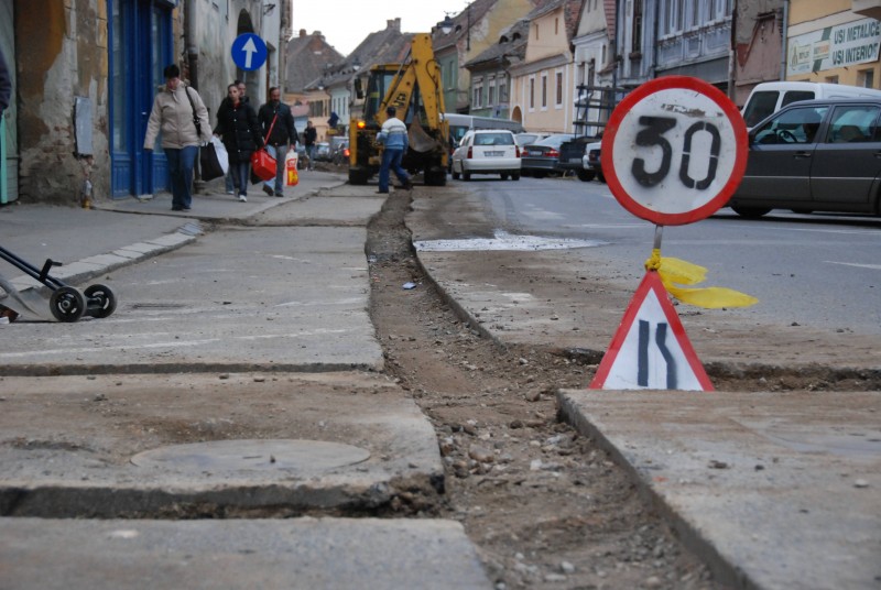 Şapte străzi din cartierul brașovean Tractorul vor fi amenajate în acest an