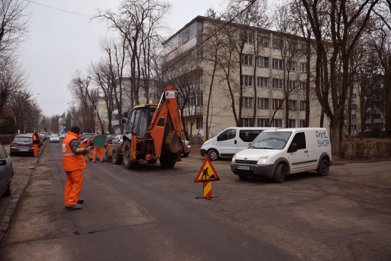 A început plombarea străzilor din Tîrgu-Mureș