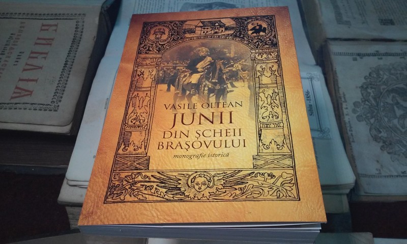 De Ziua Unirii, la Muzeul Primei Școli Românești, a fost lansat volumul ,,Junii din Șcheii Brașovului”