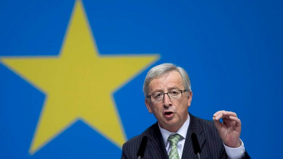 Preşedintele Comisiei Europene, Jean-Claude Juncker, consideră că România merită să intre în Spaţiul Schengen şi să nu mai fie monitorizată prin MCV