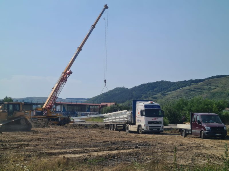 Bazin de înot semiolimpic la Sângeorgiu de Pădure