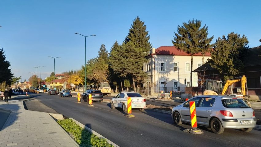 Circulație blocată pe strada Gheorghe Doja din Tg.Mureș din cauza unui accident