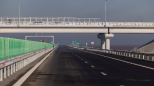 Se lucrează la primul pod de pe autostrada A13 – Sibiu – Făgăraș