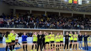 Meci tare la Brașov în Liga Națională de handbal fete